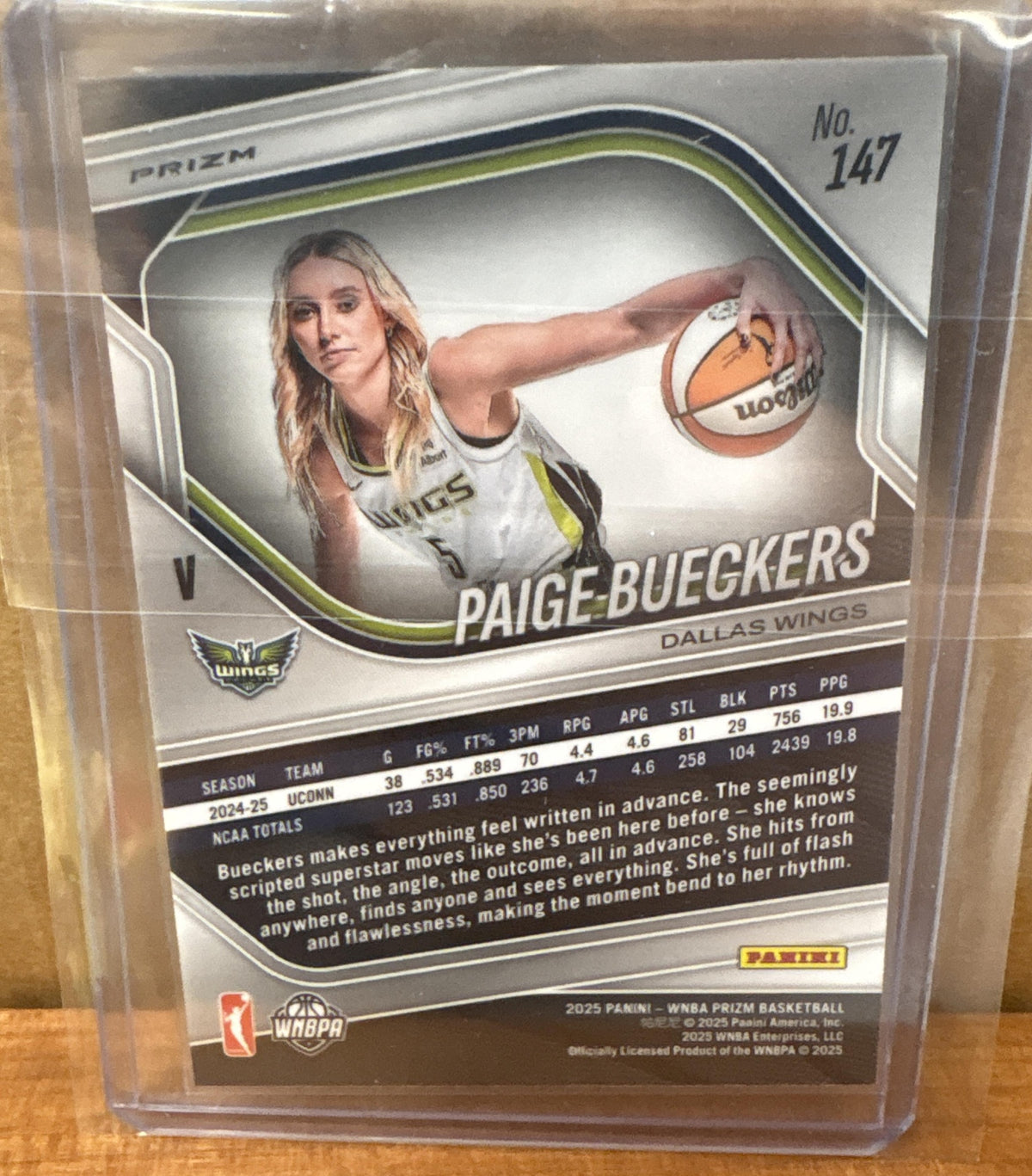 2025 Panini WNBA Prizm Paige Bueckers #147 Green RC Wings