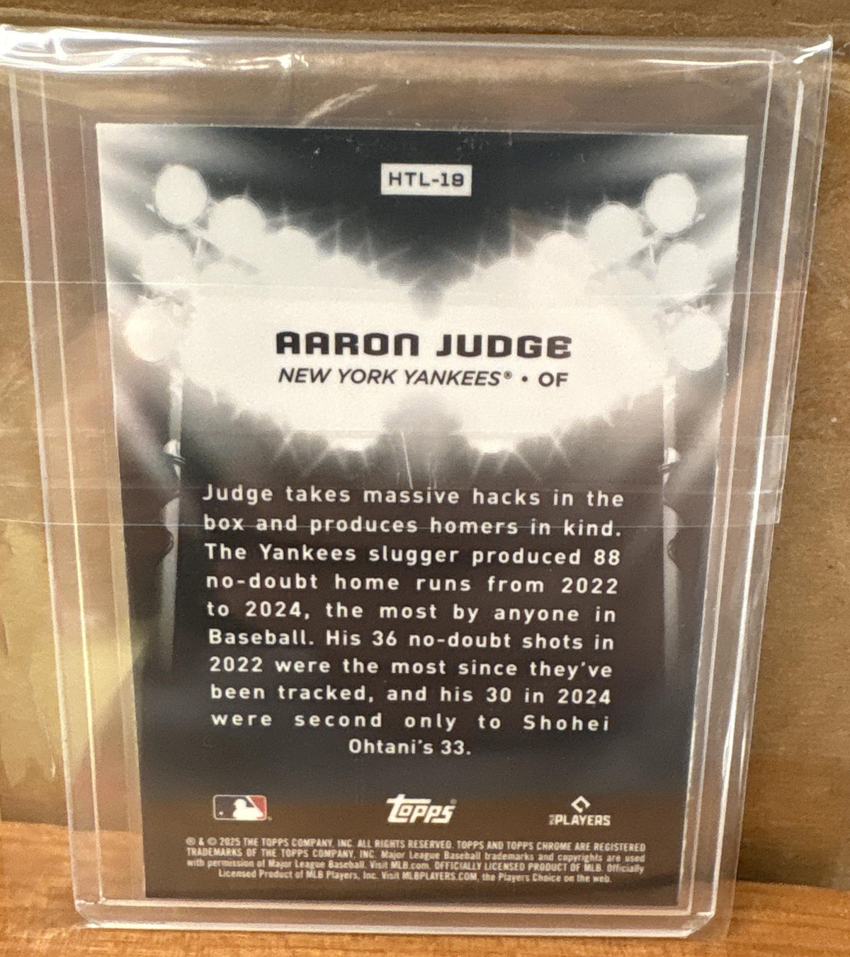 2025 Topps Chrome Black Aaron Judge #HTL-19 Hit the Lights Yankees