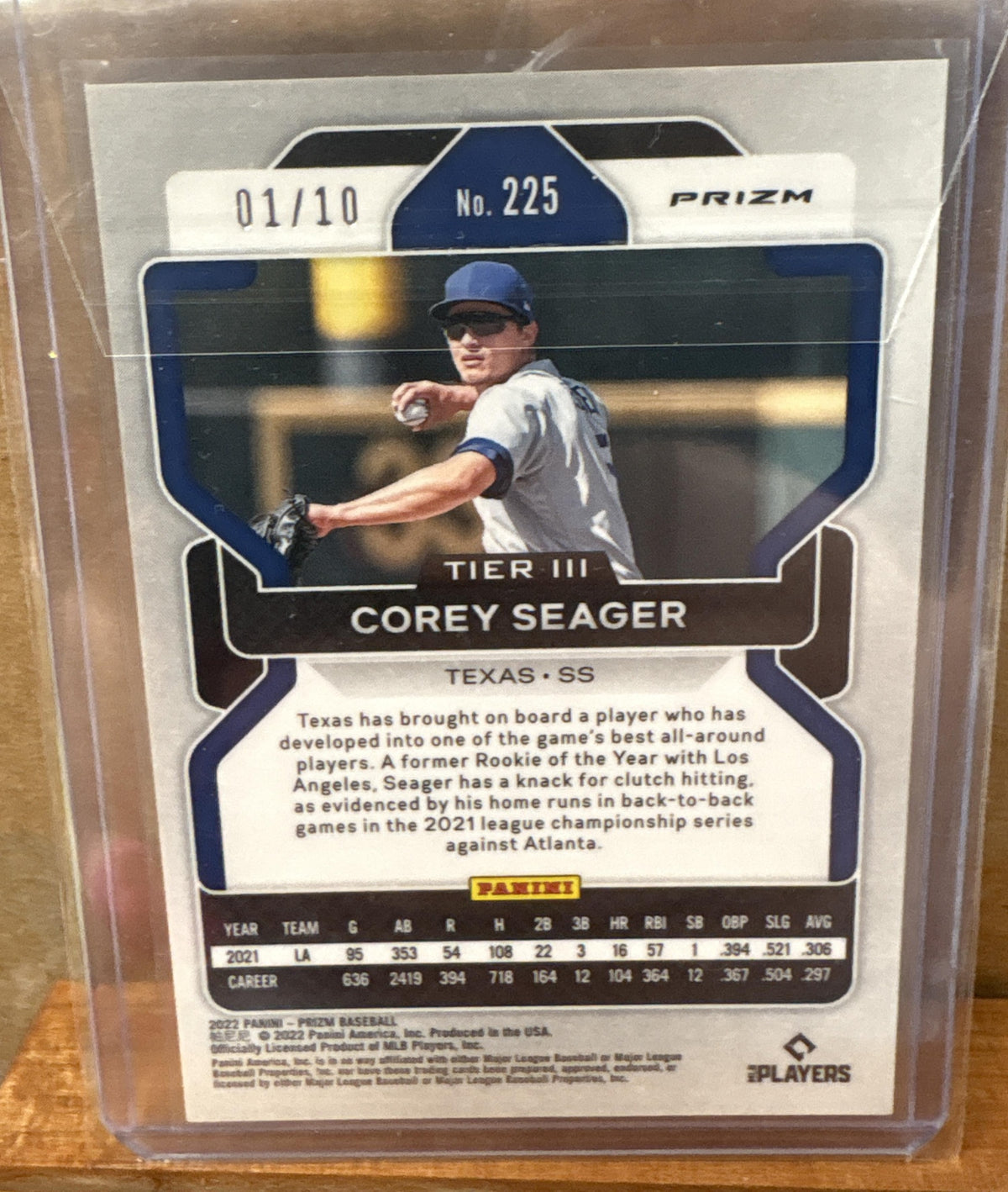 2022 Panini Prizm Corey Seager #225 Gold Donut Circles 1/10 Rangers