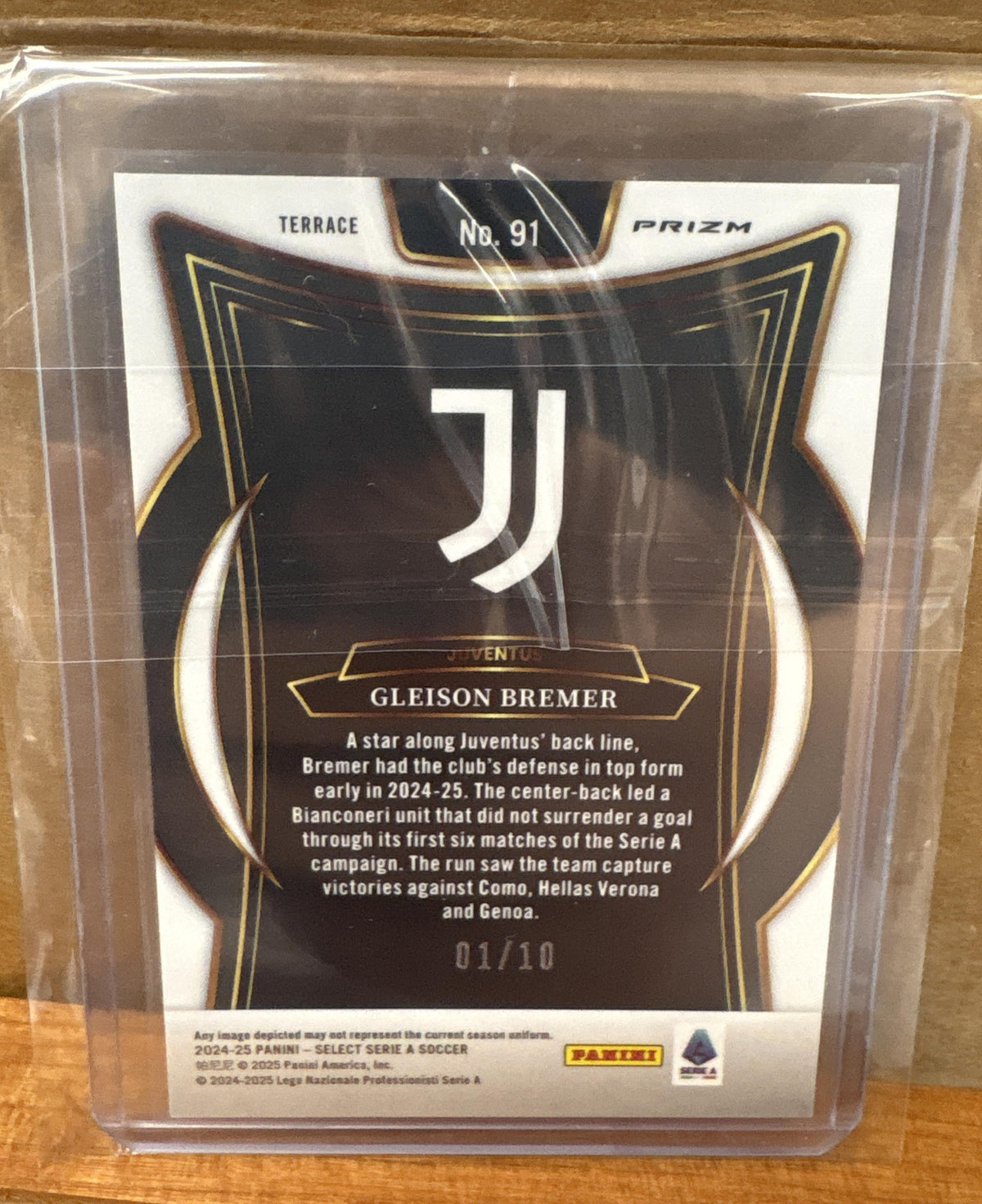 2024-25 Panini Select Serie A Gleison Bremer #91 Terrace Gold Wave 1/10 Juventus