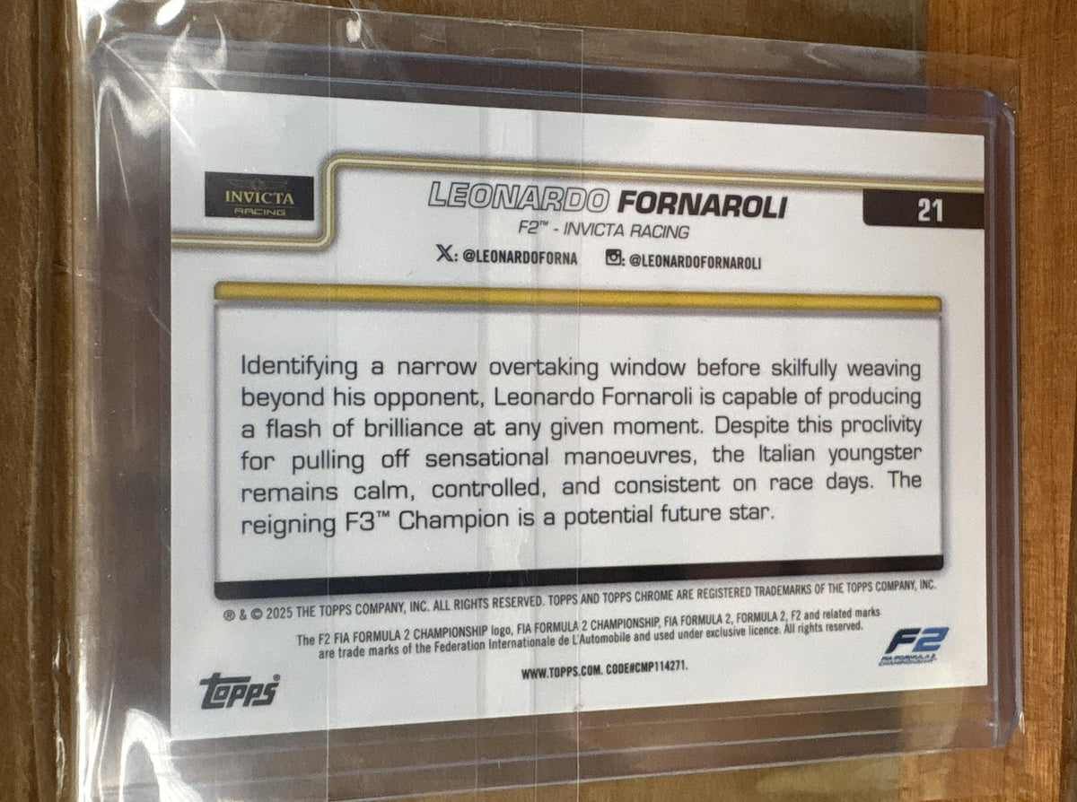 2025 Topps Chrome F1 Leonardo Fornaroli #21 Gold Refractor /50 Portrait