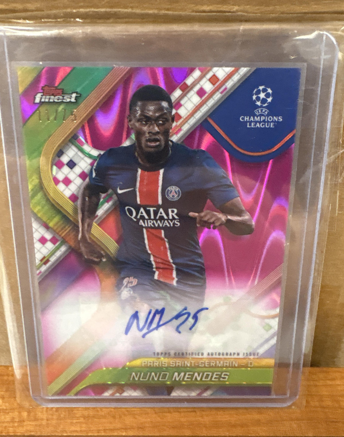 2024 Topps Finest UEFA Club Comp Nuno Mendes #BA-NM Auto Magenta RayWave /75